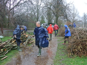 Werkochtend in stromende regen(2)